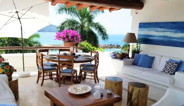 Villa Frente al Mar con Hermosas Vistas