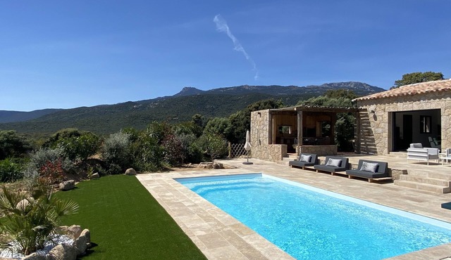 Villa with infinite view, private pool.