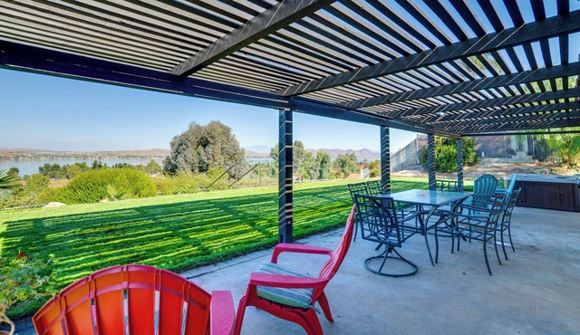 Water-View Home w/Hot Tub in Lake Elsinore!