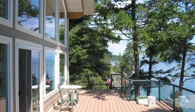 Waterfront! Beach access! Availability June 2026, or book now for summer 2027.