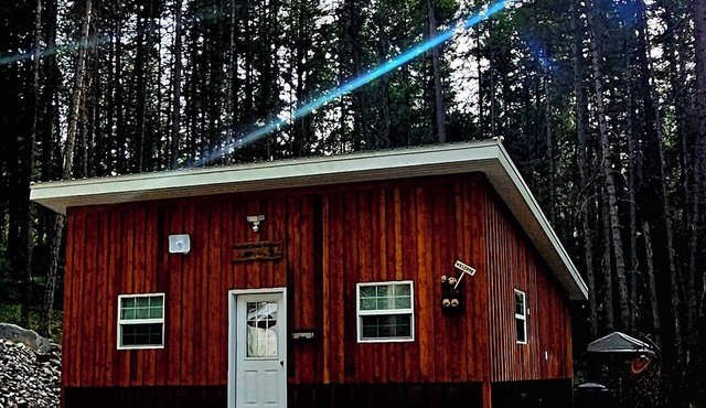 We are just minutes away from beautiful Lake Koocanusa and the Marina!