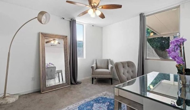 Welcome to your So Cali dream oasis! Min stay 1 mo