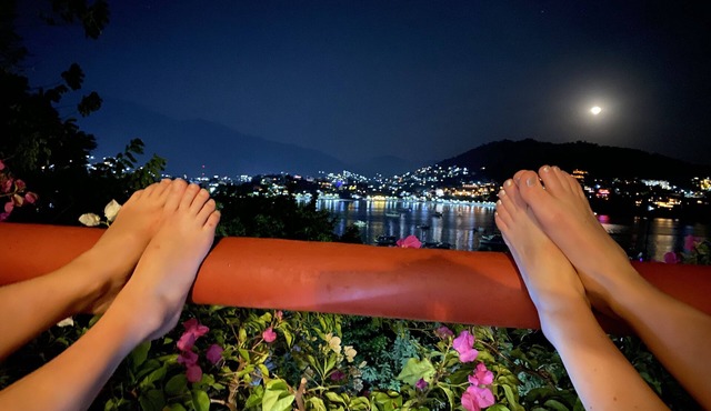 Welcome to Zihuatanejo Paradise, steps to Centro and with an aMAZING view!