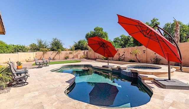 Westgate Wonder ~ A Resort-Style Oasis w/Heated Pool, Spa, Game Rooms, Putting Green & More!