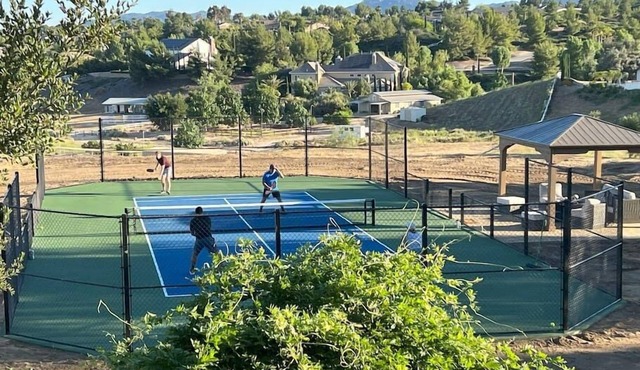 Wine Estate - Private Pickleball, Solar Pool, Golf