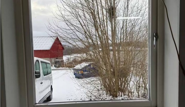 Workers - 5BR - 1bath - Säve - Parking lot