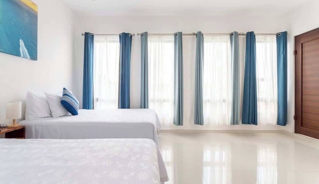 Wow! Gated House/WiFi/5 rooms/12 pax/Pool Private