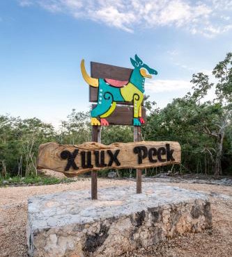 Xuux Peek by Tecnohotel