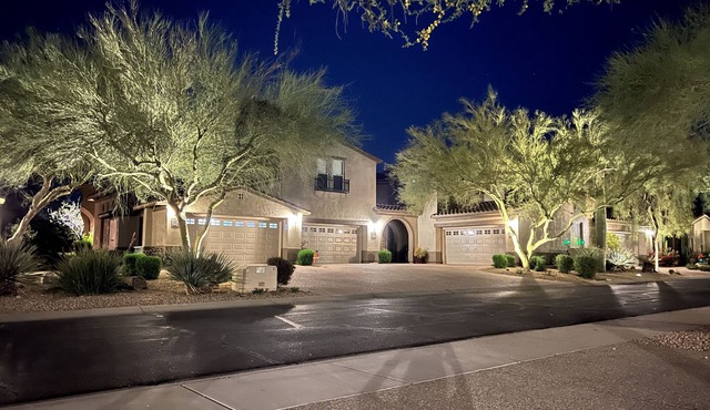 Your Luxury Grayhawk Getaway In Gated Avian Community