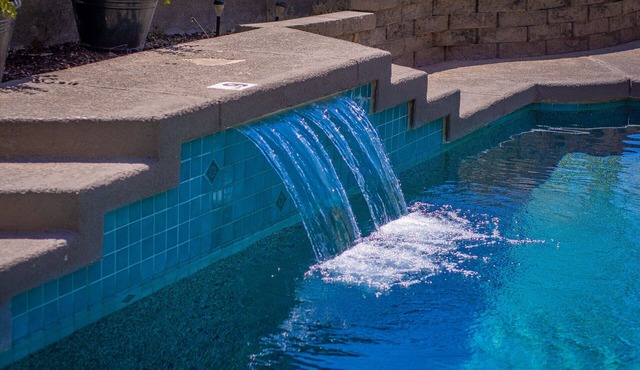Yuma Sunshine House l 4 mi. to Col. River! POOL w/slide! Sleeps 10! 4B/2B