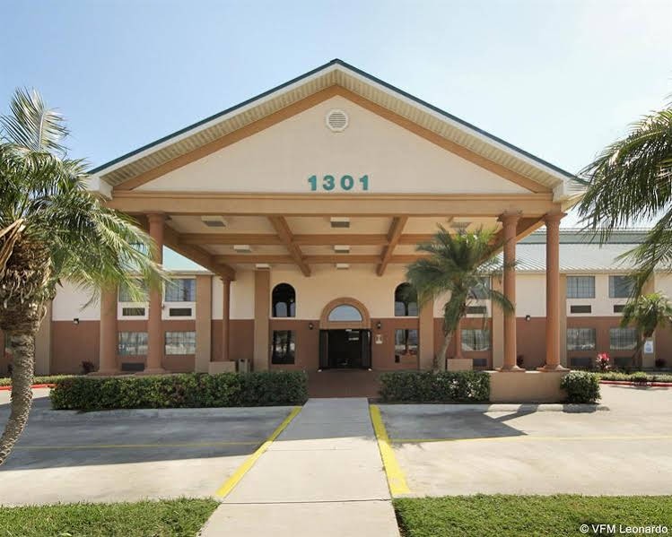 Pharr Hotel | Americas Best Value Inn Pharr