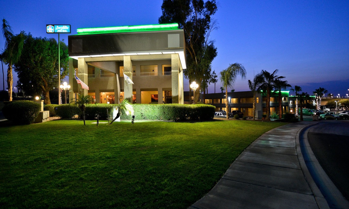 Yuma Hotel | Best Western Yuma Mall Hotel & Suites