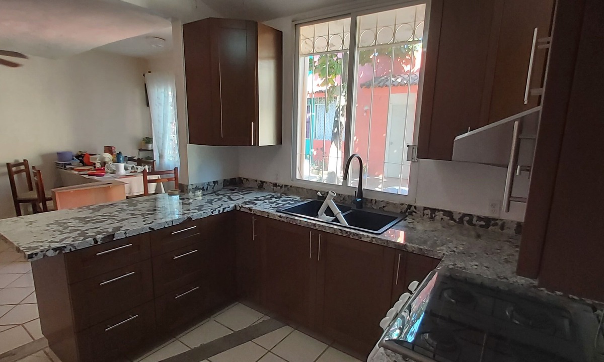 Mezcales House | Spacious 4-bedroom townhome with AC "master bedroom only" in San Vicente
