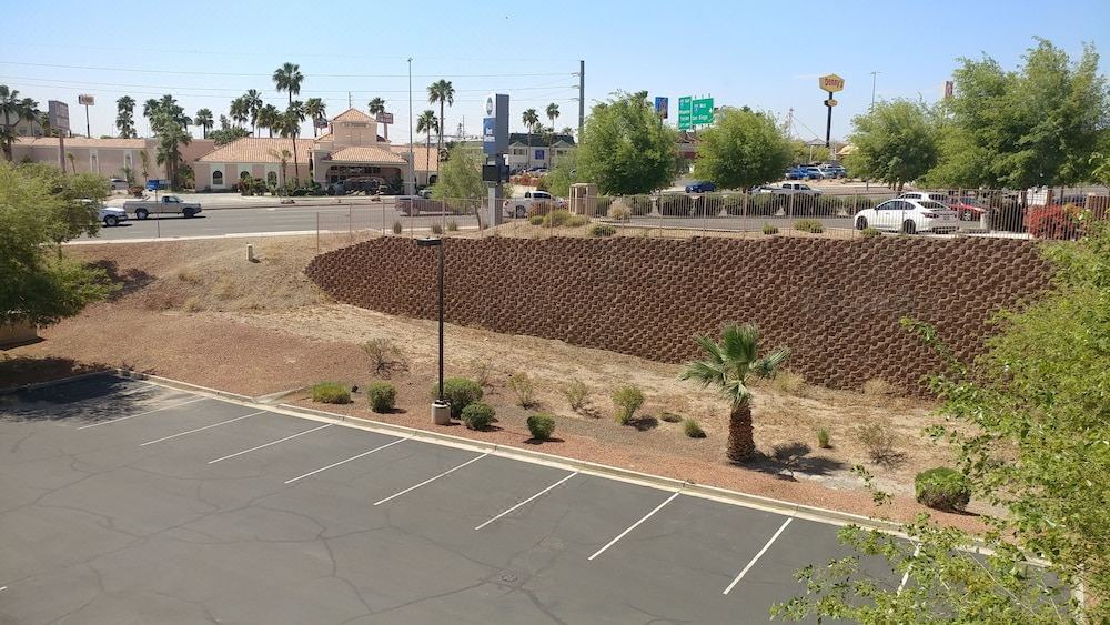 Photo of Others in Yuma