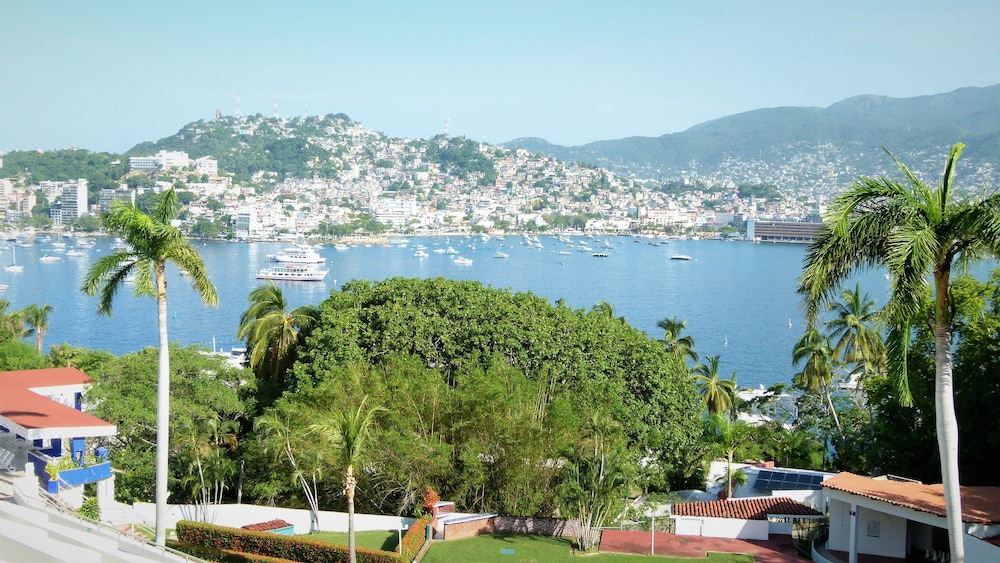 Photo of Others in Caleta