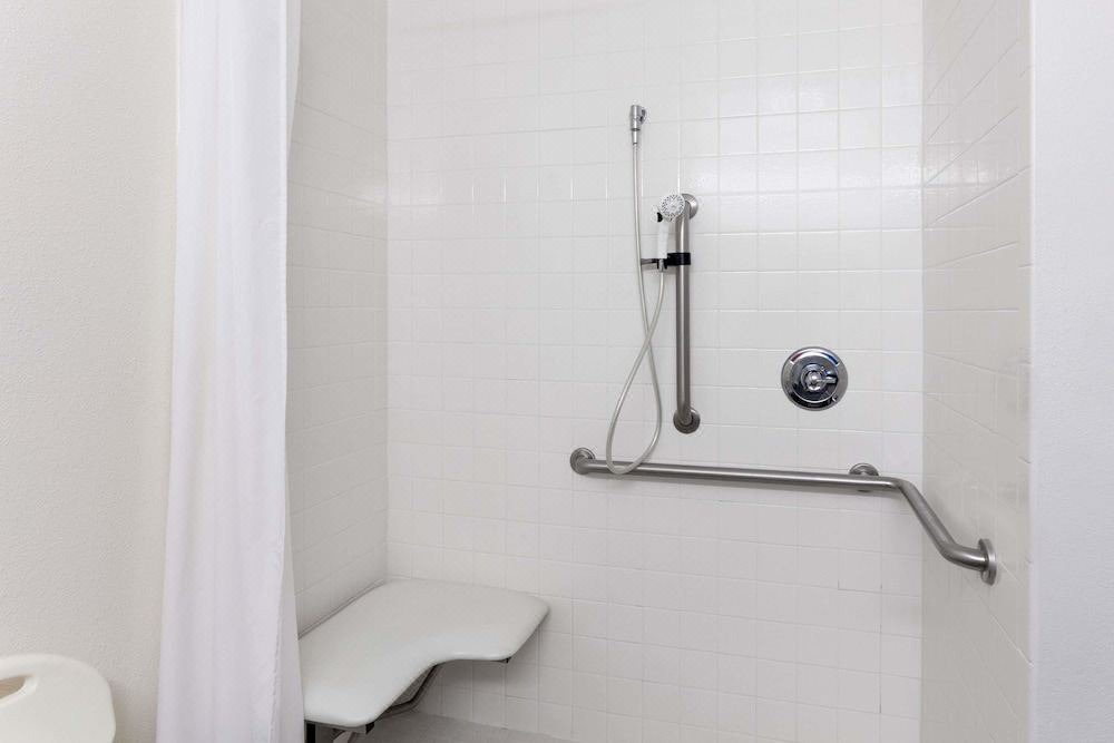 Photo of Bathroom in Wellton