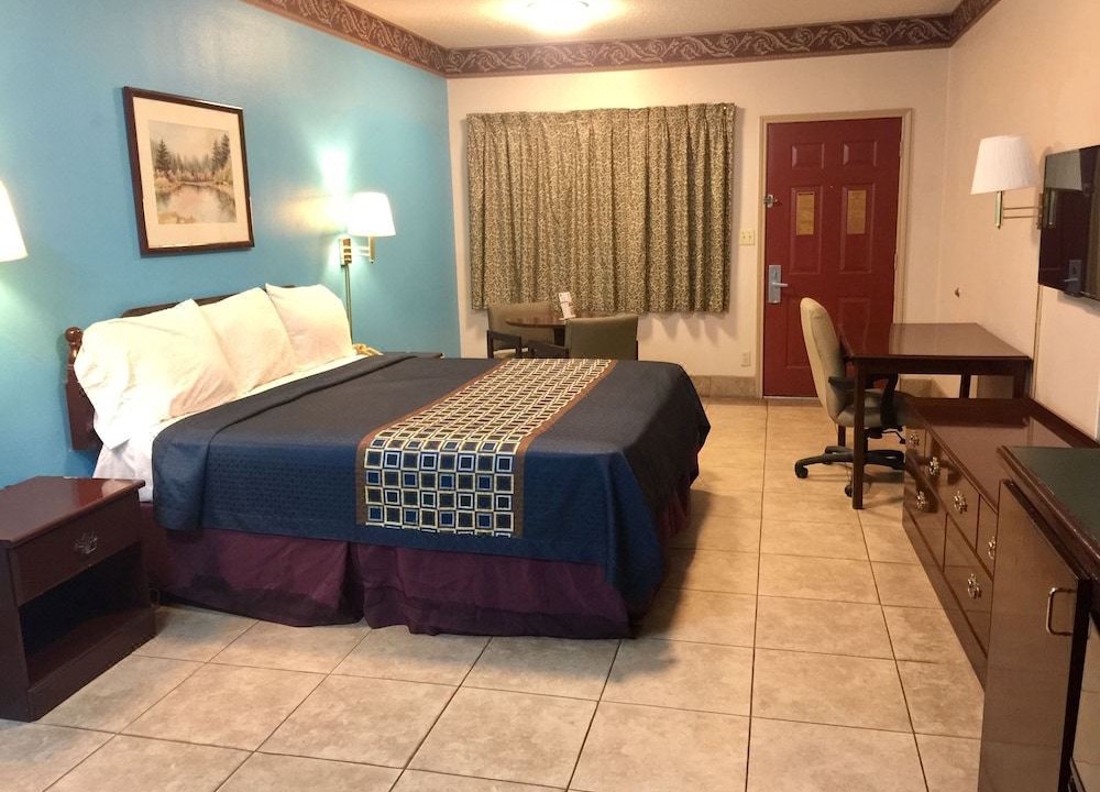 Photo of Bedroom in Edinburg