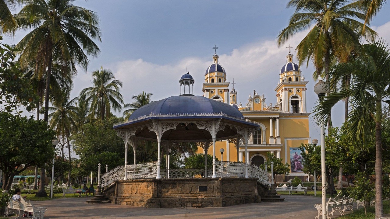 Photo of Buildings in Villa de Alvarez