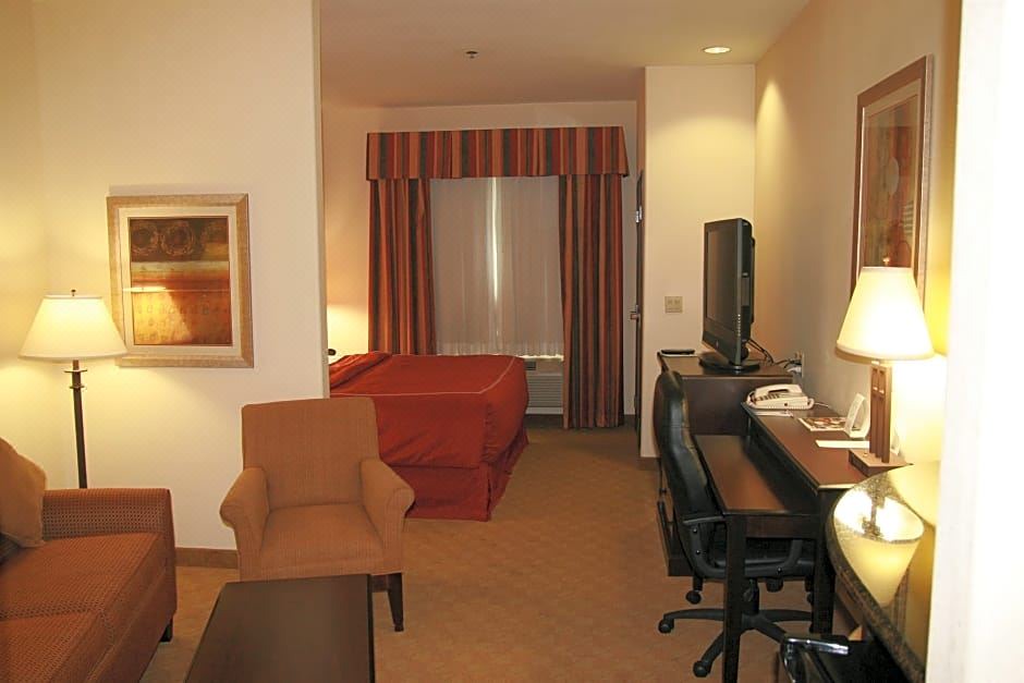 Photo of Livingroom in Brownsville