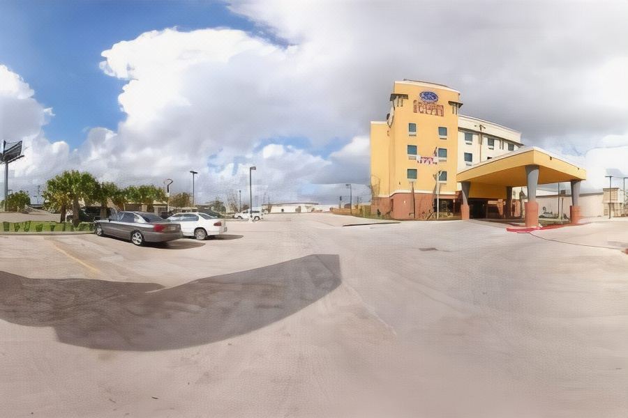 Photo of Buildings in Brownsville