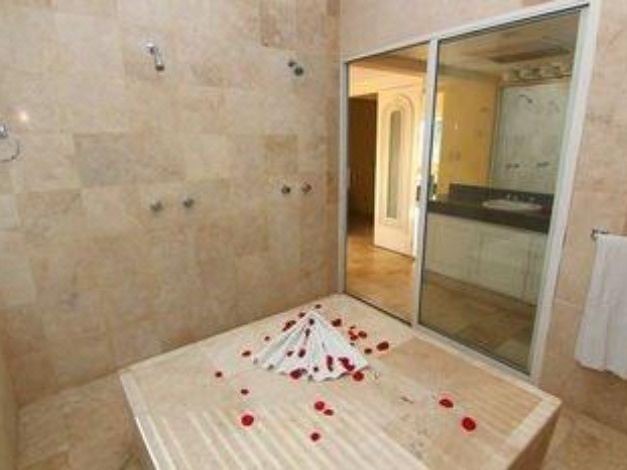 Photo of Bathroom in Granjas del Marques