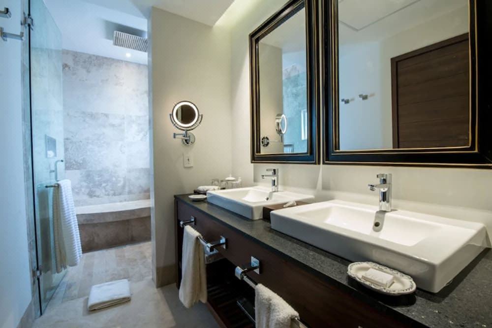 Photo of Bathroom in Financial District