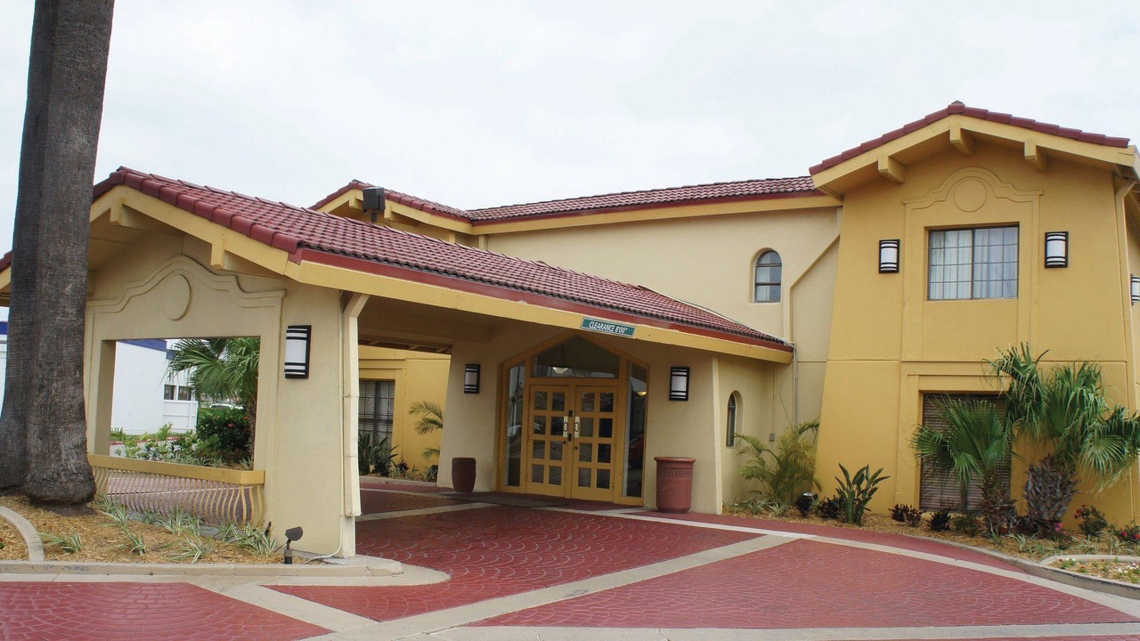 Photo of Buildings in Harlingen