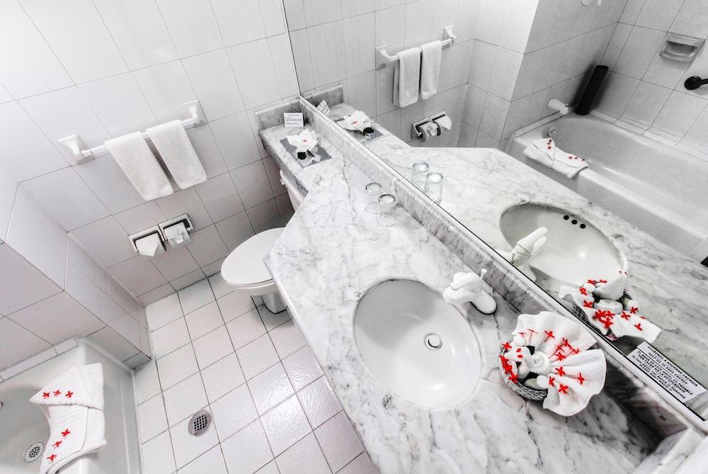 Photo of Bathroom in Zona Hotelera