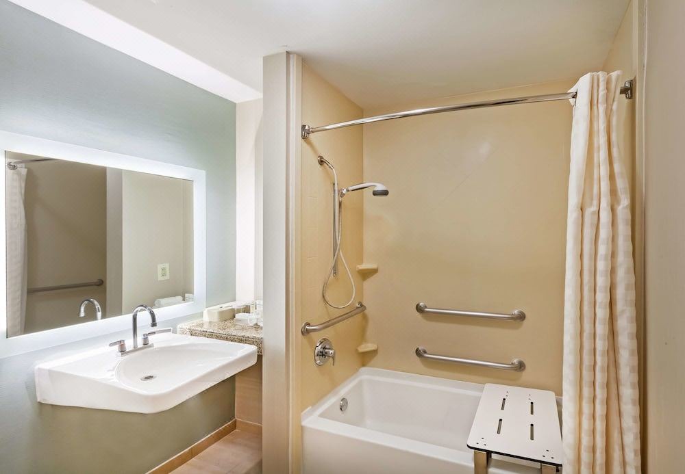 Photo of Bathroom in Brownsville