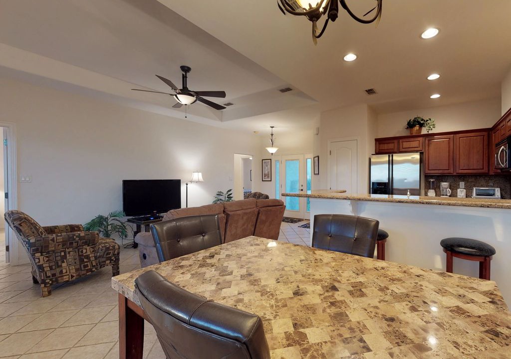 Photo of Livingroom in Laguna Vista