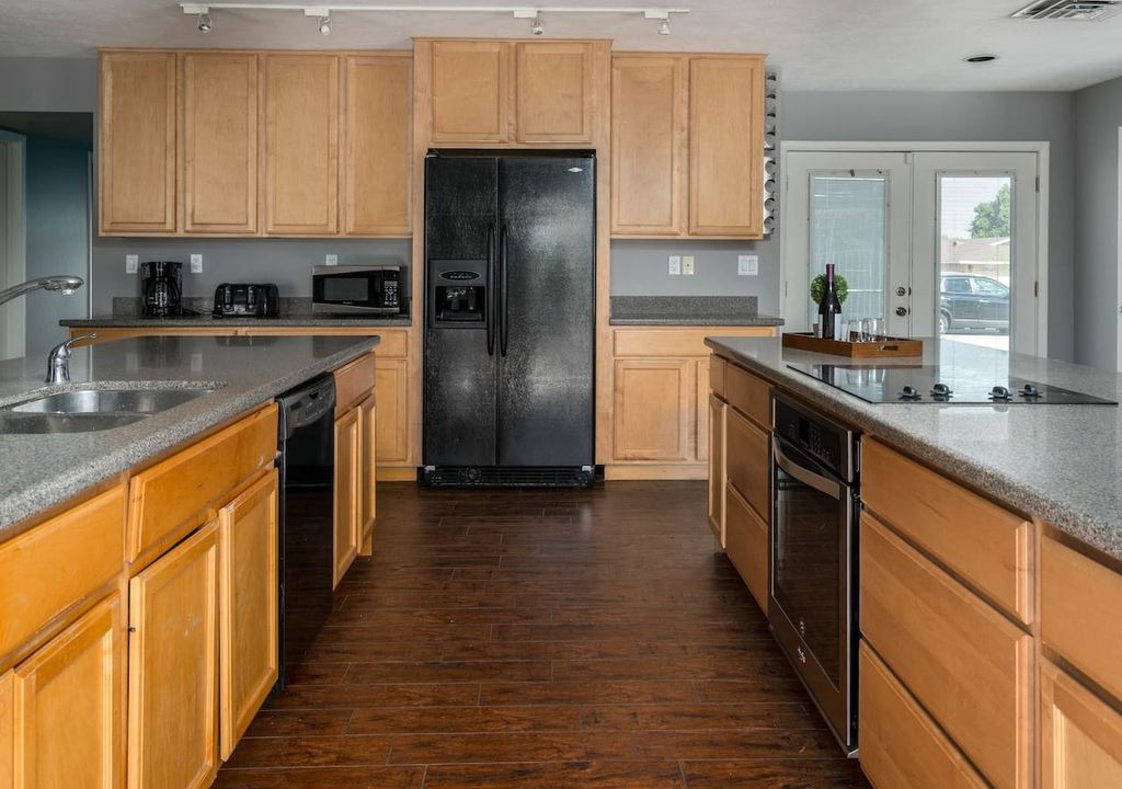 Photo of Kitchen in Hy-view