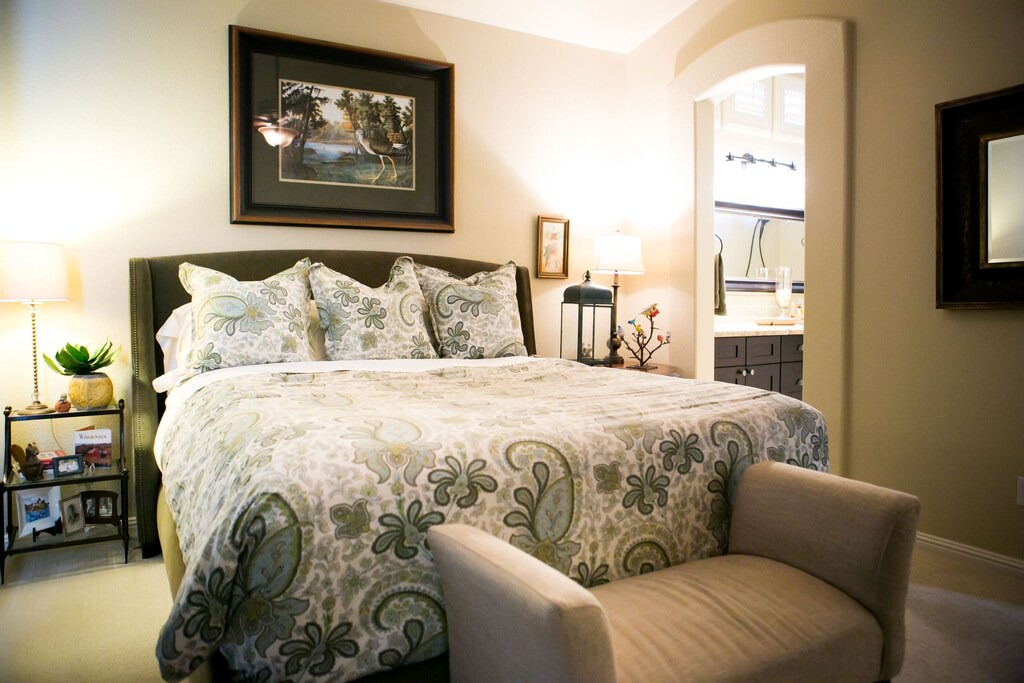 Photo of Bedroom in Palm Valley
