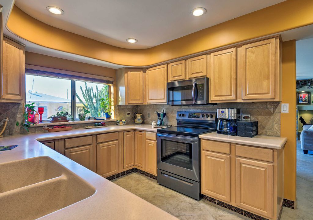 Photo of Kitchen in Hy-view