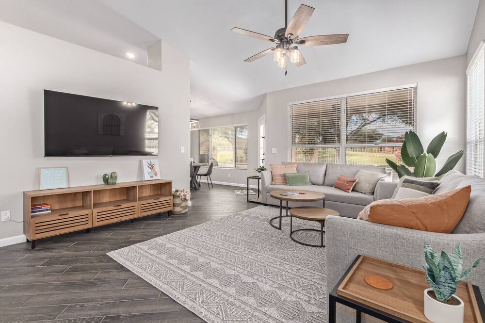 Photo of Livingroom in Estrella Mountain Ranch