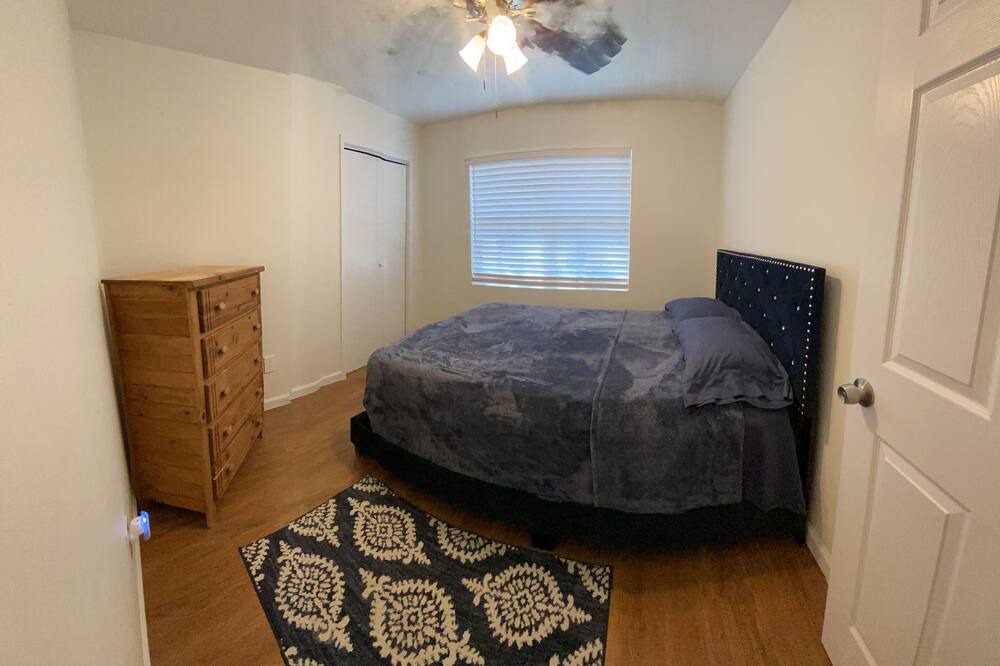 Photo of Bedroom in Mission