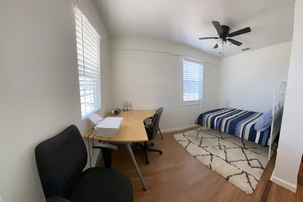 Photo of Bedroom in Mission