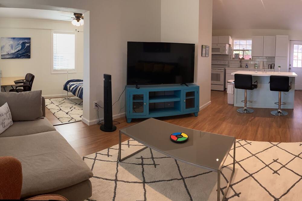 Photo of Livingroom in Mission