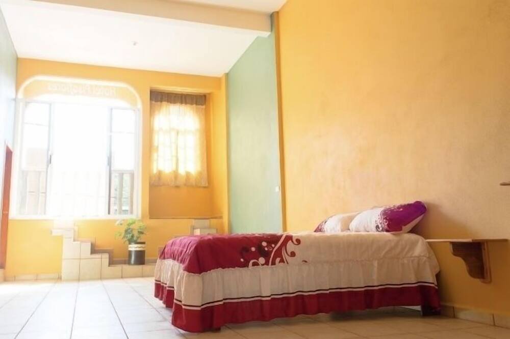 Photo of Bedroom in Pisaflores