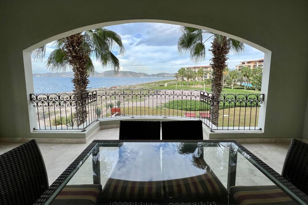 Photo of Patio Balcony in El Centenario