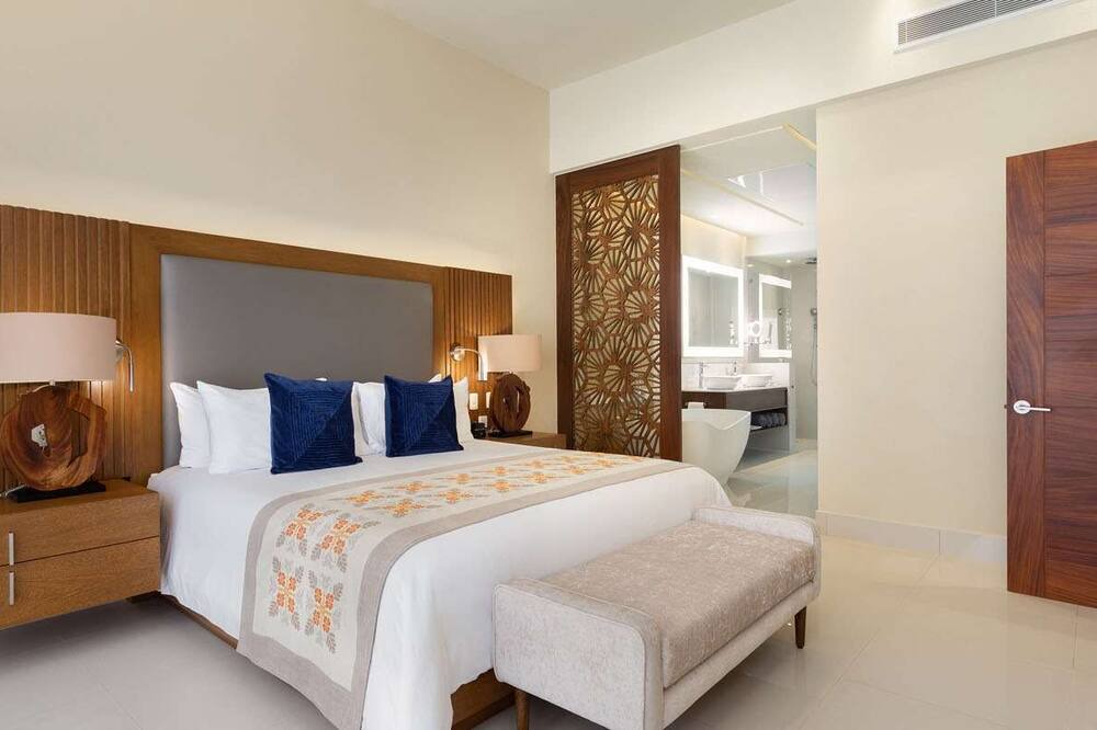 Photo of Bedroom in Santa Rosa