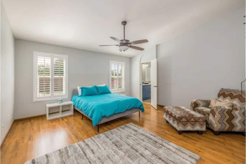 Photo of Bedroom in Mountain Park Ranch