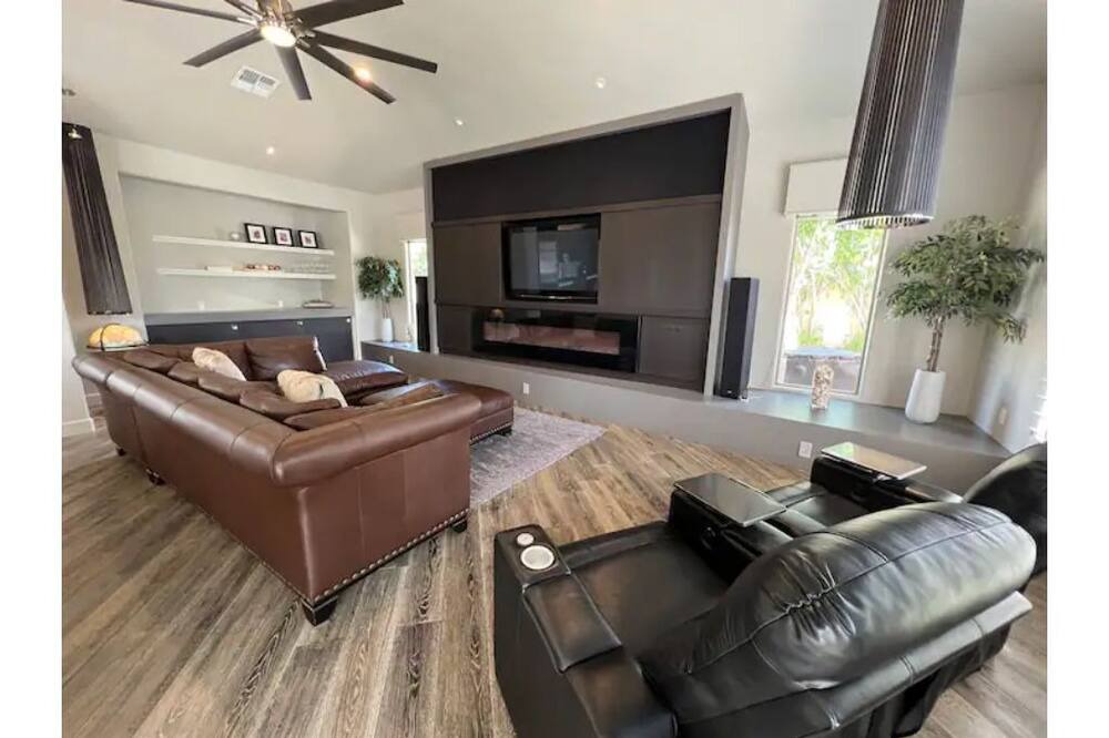 Photo of Others in Val Vista Lakes