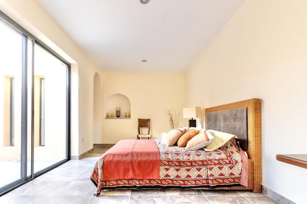 Photo of Bedroom in San Antonio Tlayacapan