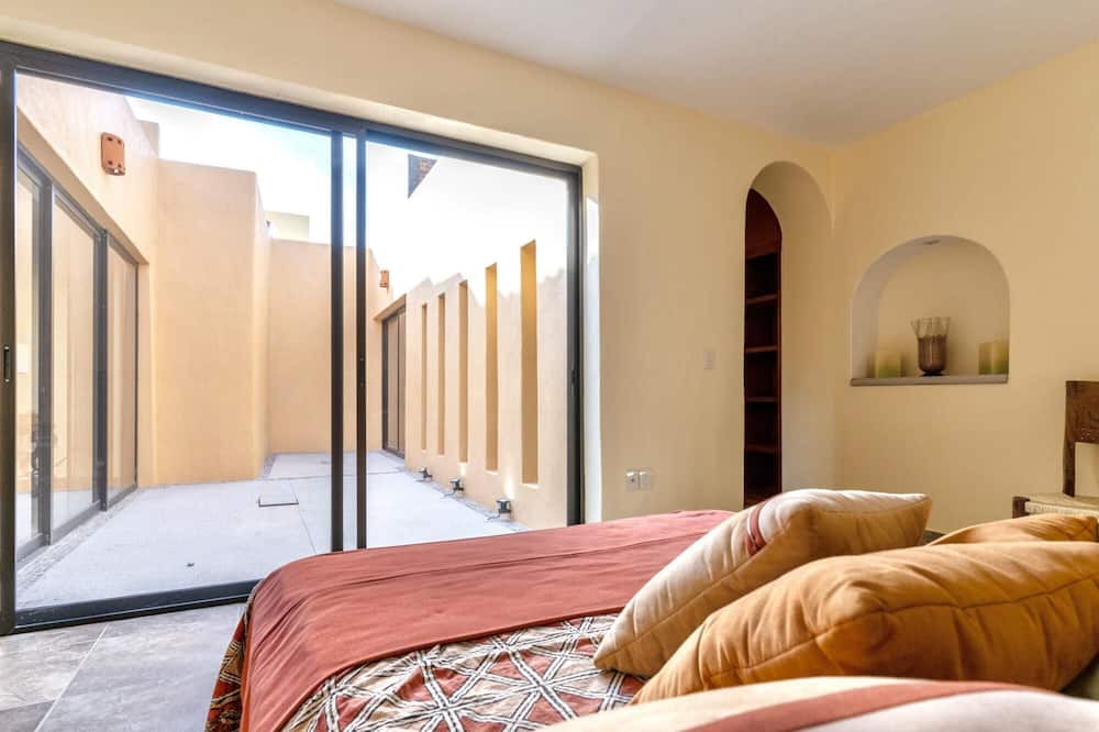 Photo of Bedroom in San Antonio Tlayacapan
