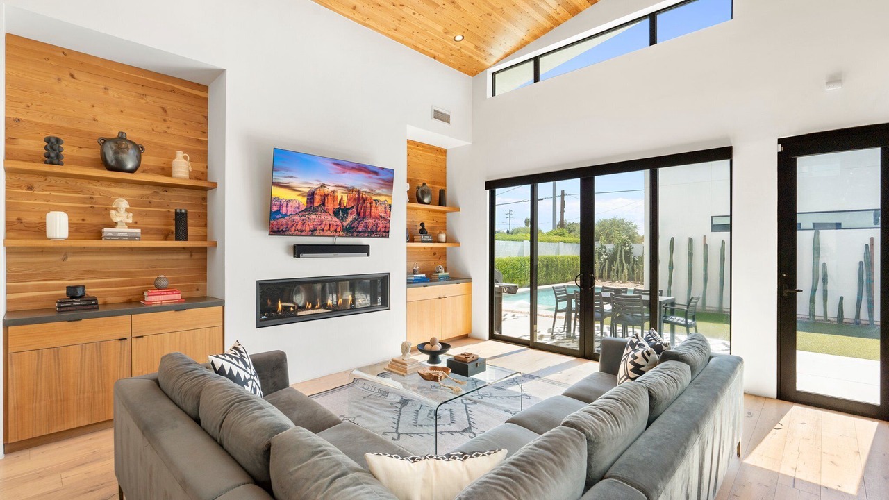 Photo of Livingroom in Coronado