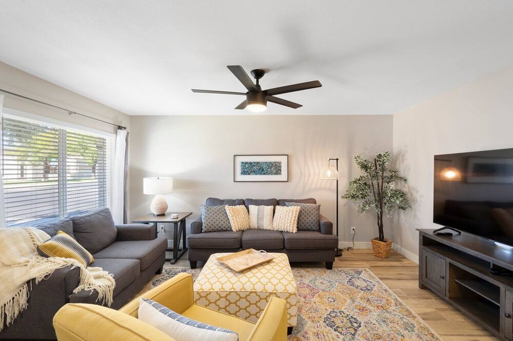 Photo of Bedroom in Dobson Ranch