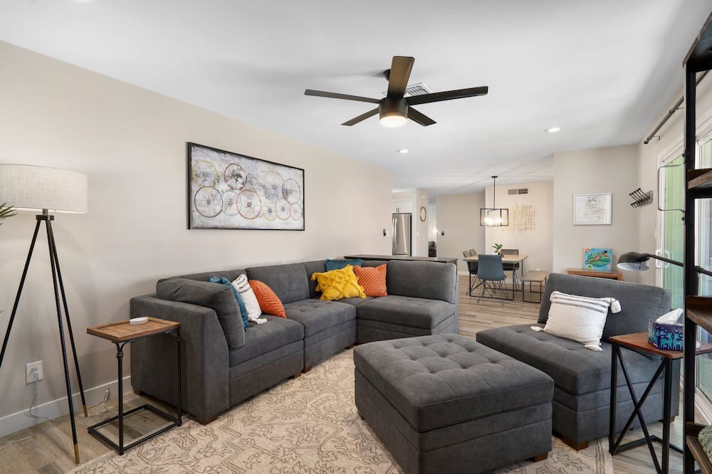 Photo of Livingroom in Dobson Ranch