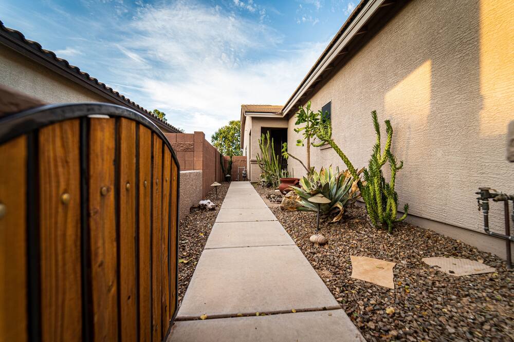 Photo of Others in San Tan Valley