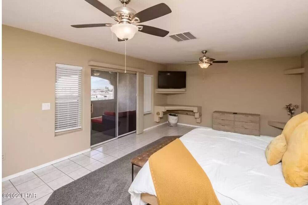 Photo of Bedroom in Desert Hills