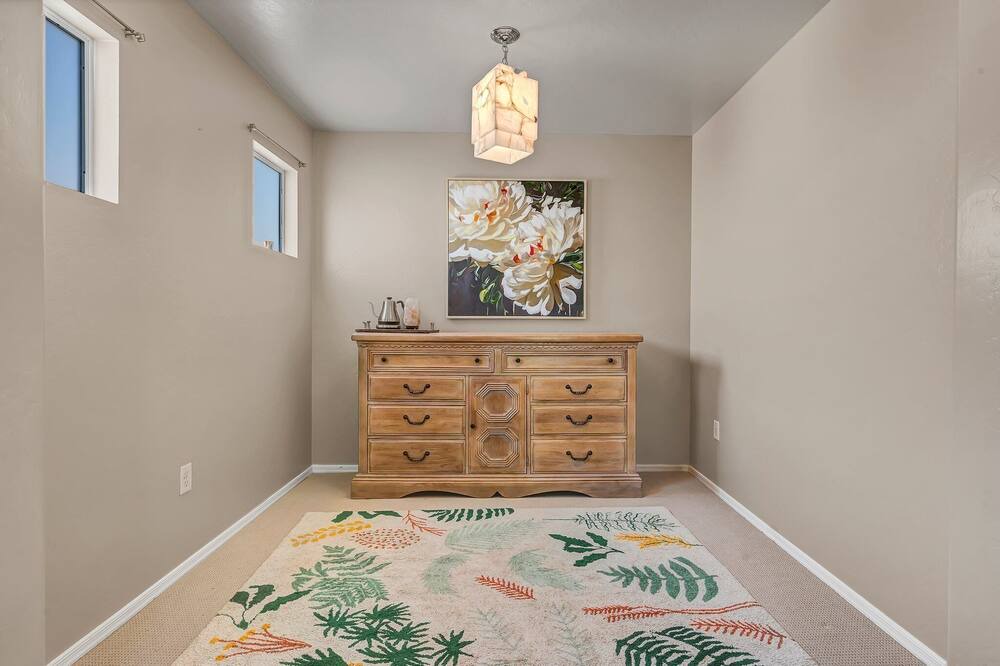 Photo of Bedroom in Foothills